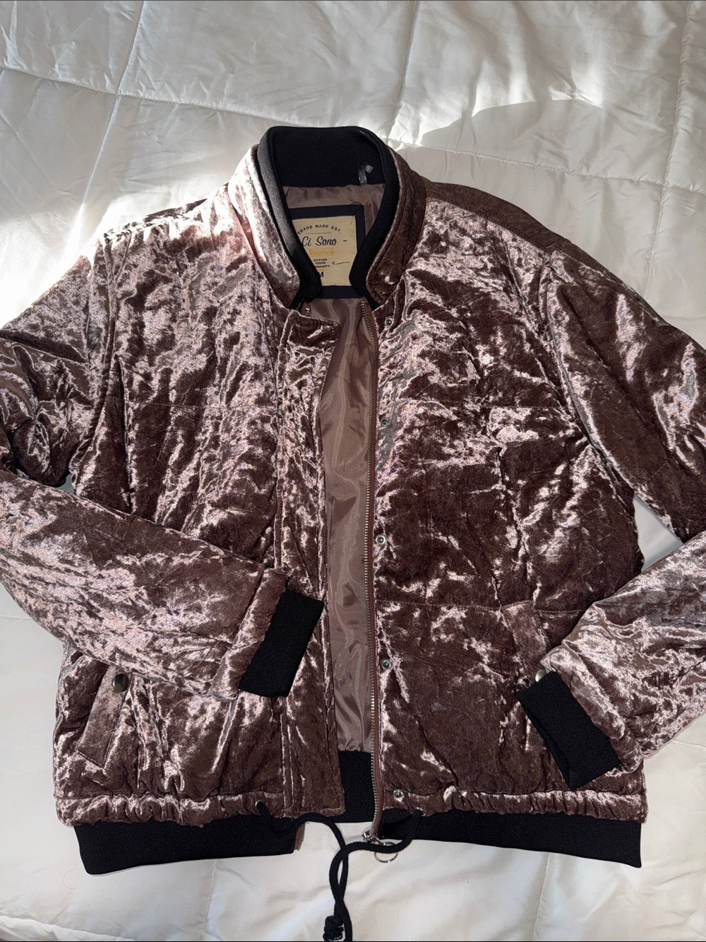 Women’s Velvet Bomber Jacket in Lilac
